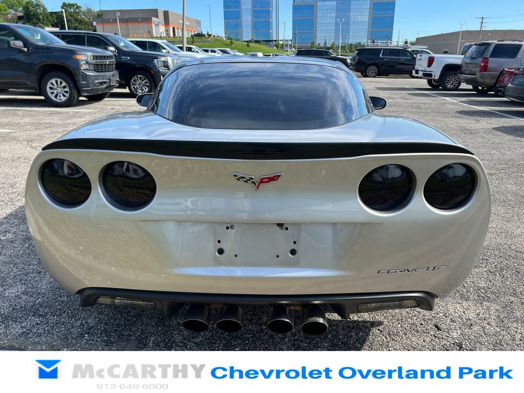 Used 2006 Chevrolet Corvette Z06 w/ Preferred Equipment Group RWD image 4