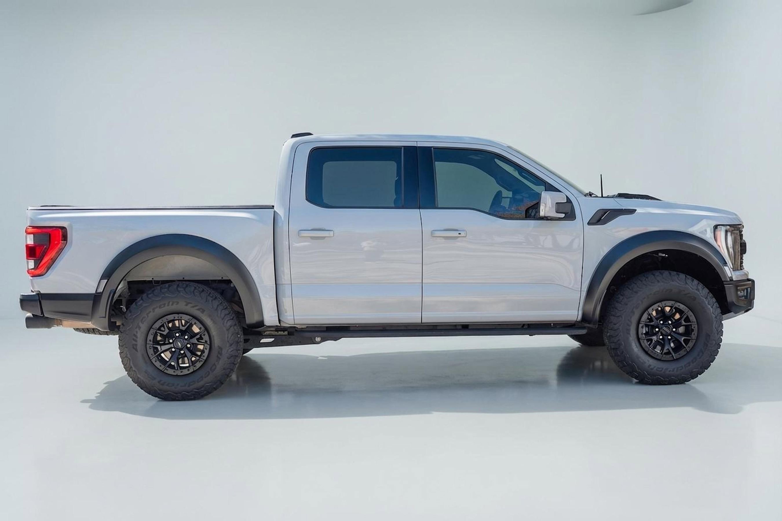 Used 2023 Ford F150 Raptor w/ Equipment Group 802A Raptor R image 5