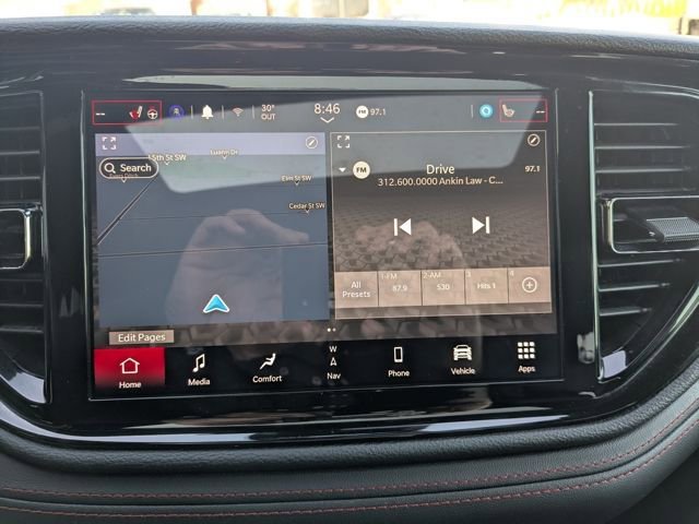 Used 2024 Dodge Durango GT image 16