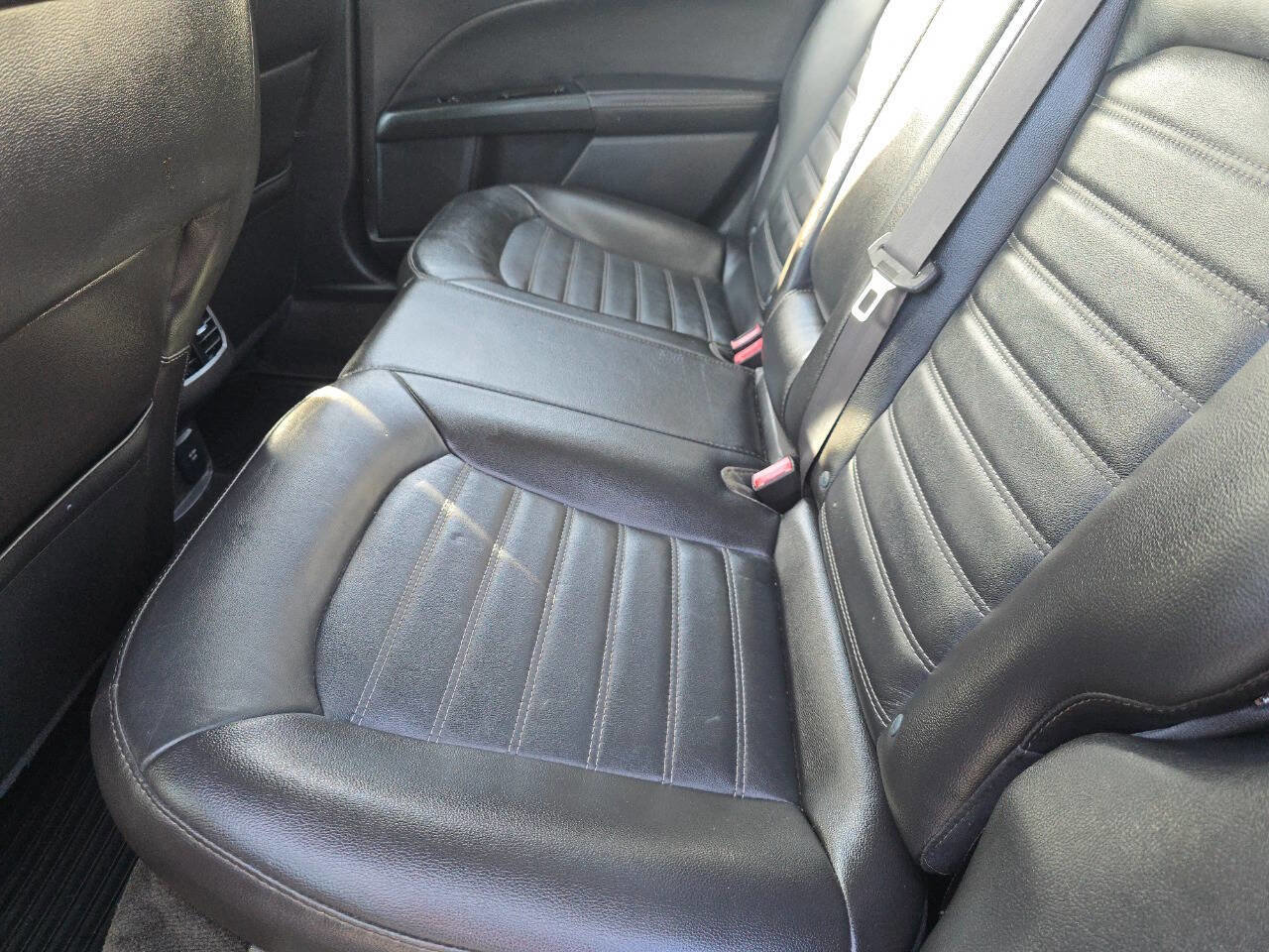 Used 2014 Ford Fusion Energi SE image 16