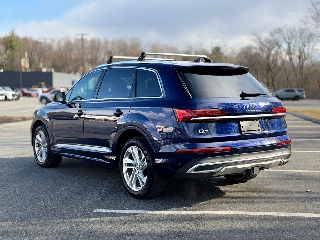 Used 2023 Audi Q7 2.0T Premium Plus w/ Convenience Package AWD/4WD image 4