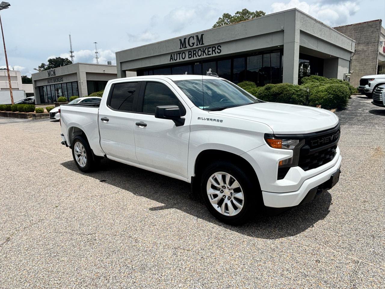 Used 2022 Chevrolet Silverado 1500 Custom RWD image 21