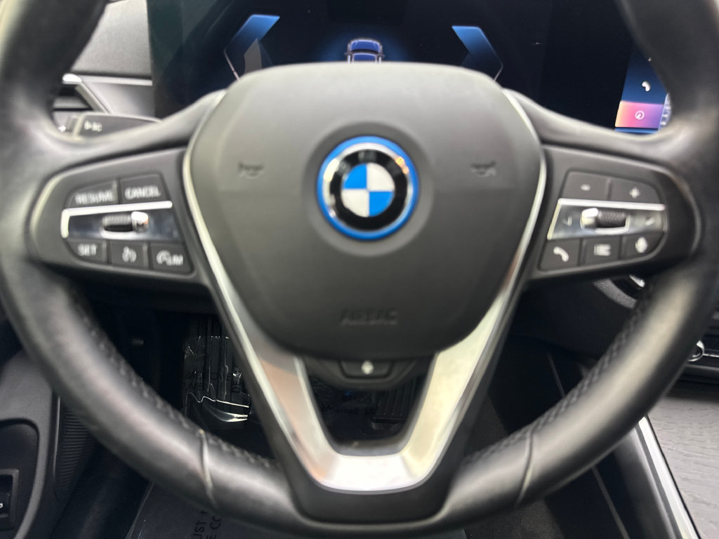 Used 2023 BMW i4 eDrive40 w/ Premium Package RWD image 58