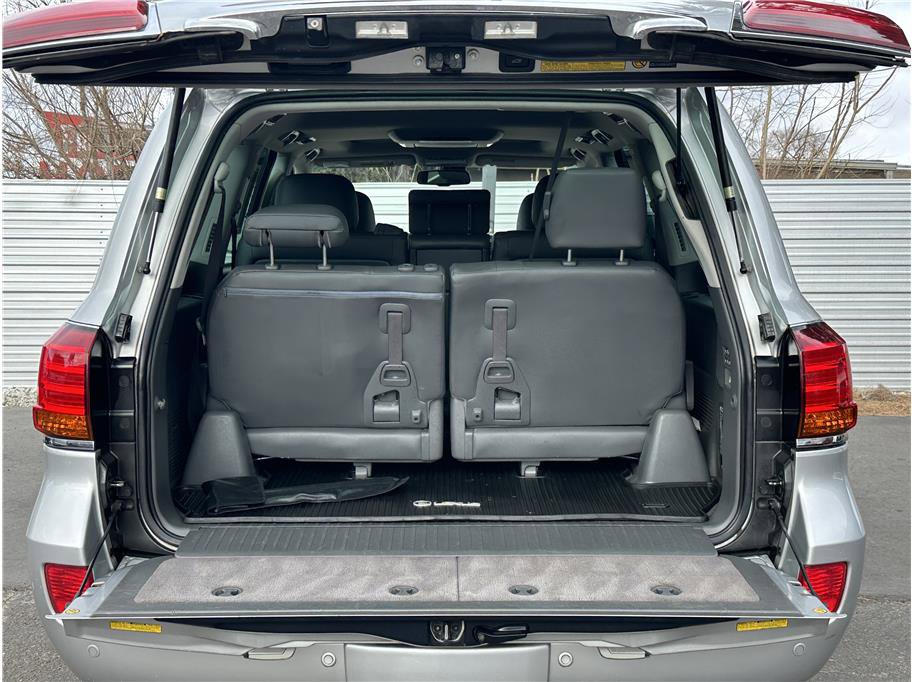 Used 2008 Lexus LX 570 4WD image 35