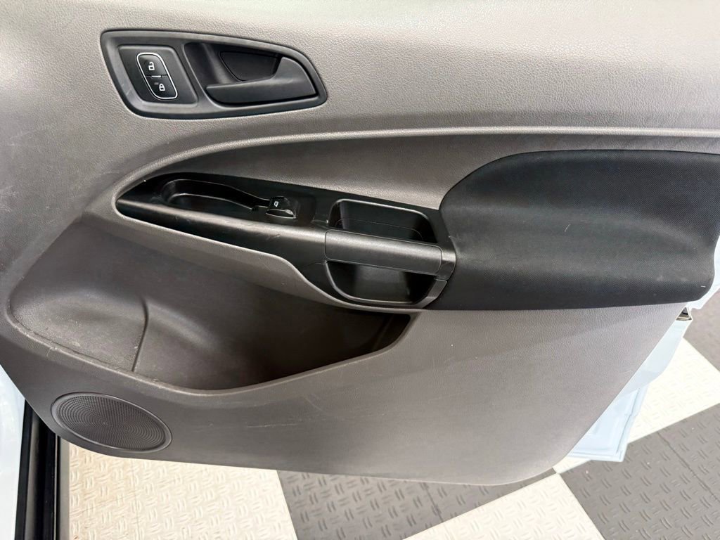 Used 2020 Ford Transit Connect XL FWD image 18
