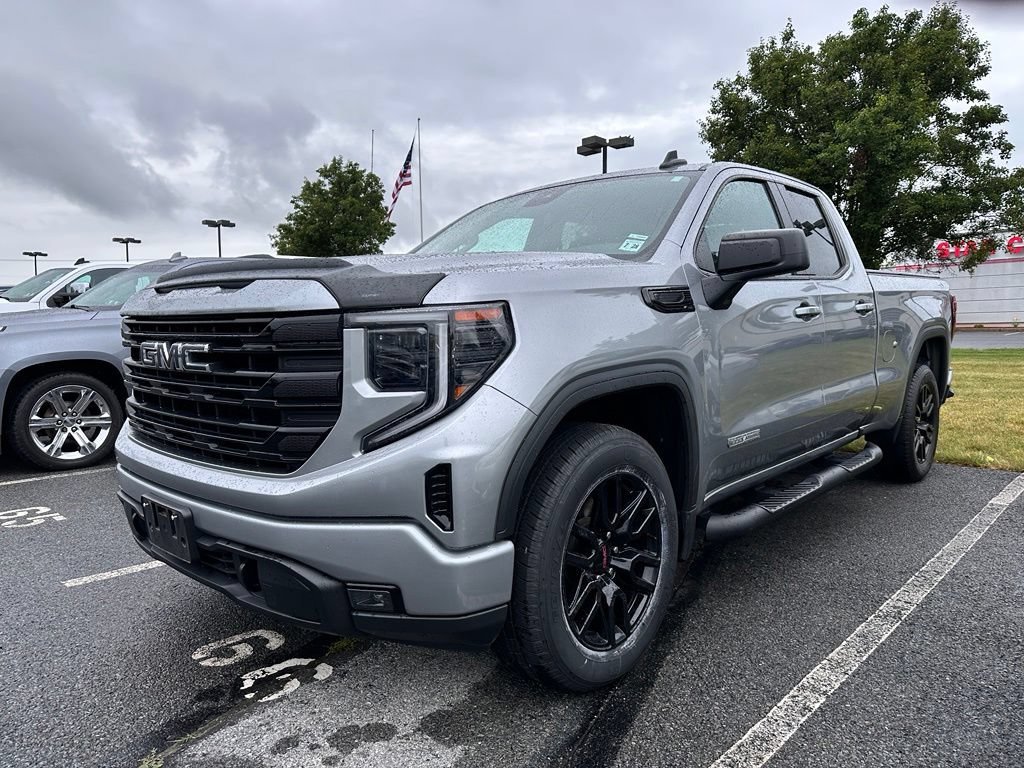 Used 2023 GMC Sierra 1500 Elevation AWD/4WD image 2