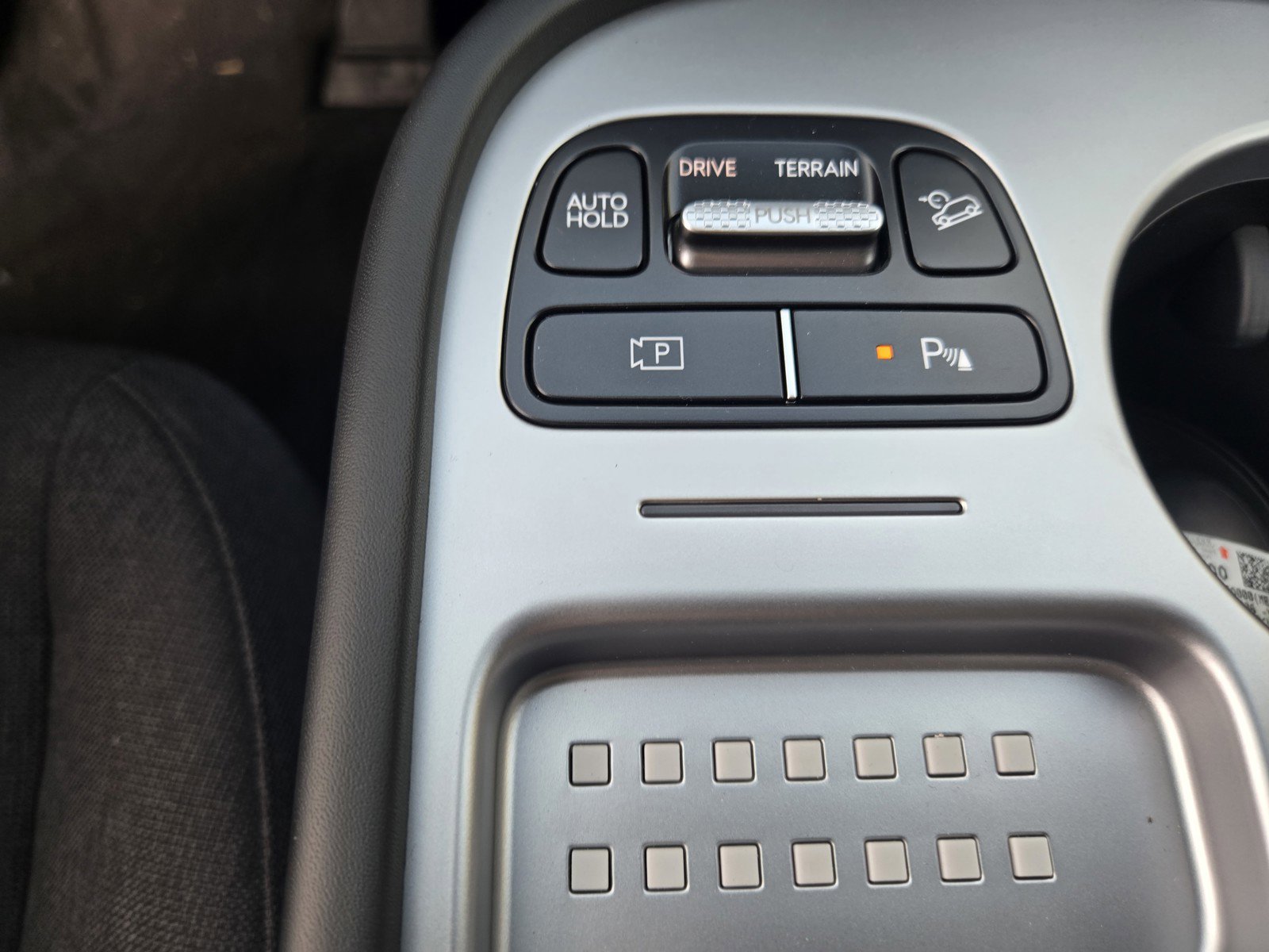 New 2026 Hyundai Ioniq 9 SE w/ Tow & Go Package image 19