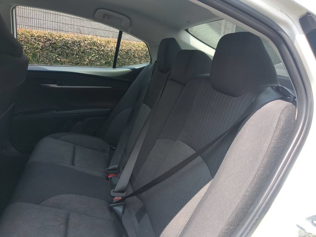 Used 2025 Toyota Camry LE FWD image 28