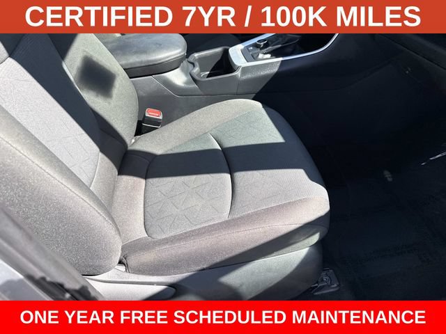 Used 2025 Toyota RAV4 XLE AWD/4WD image 10