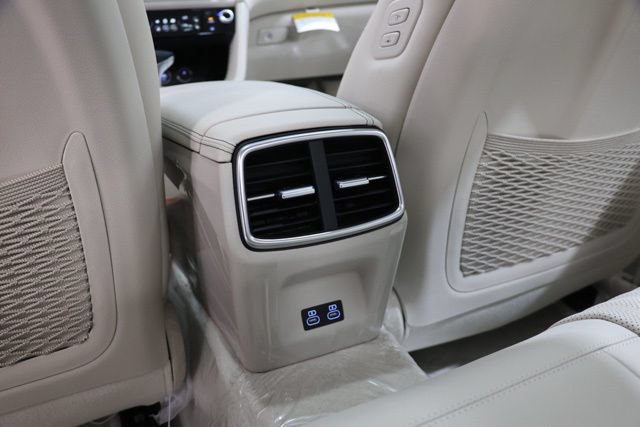 New 2026 Genesis G70 2.5T Prestige AWD/4WD image 32