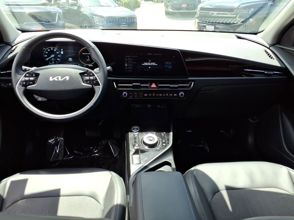 Used 2024 Kia Niro Wind FWD image 9