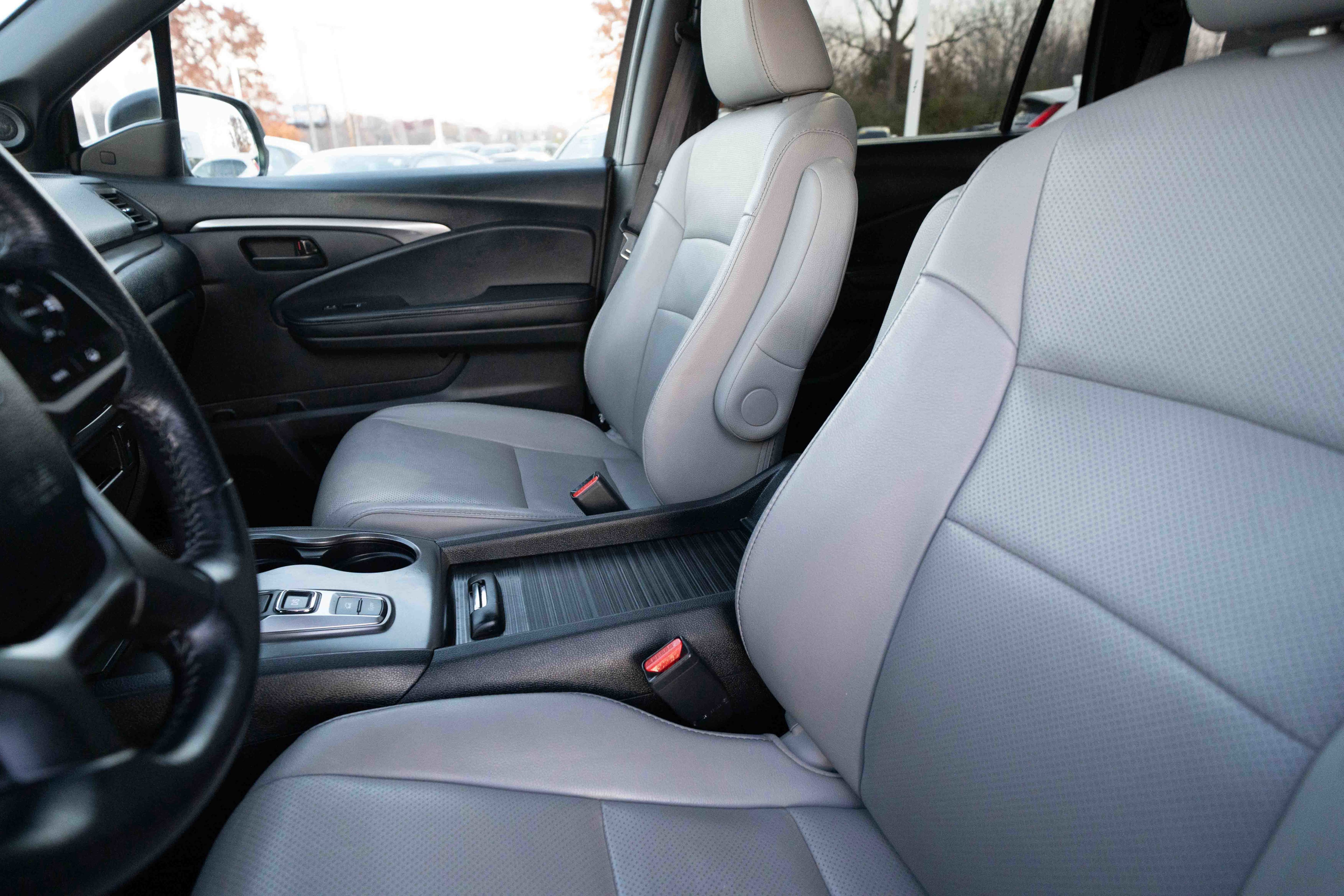 Used 2022 Honda Passport EX-L image 10