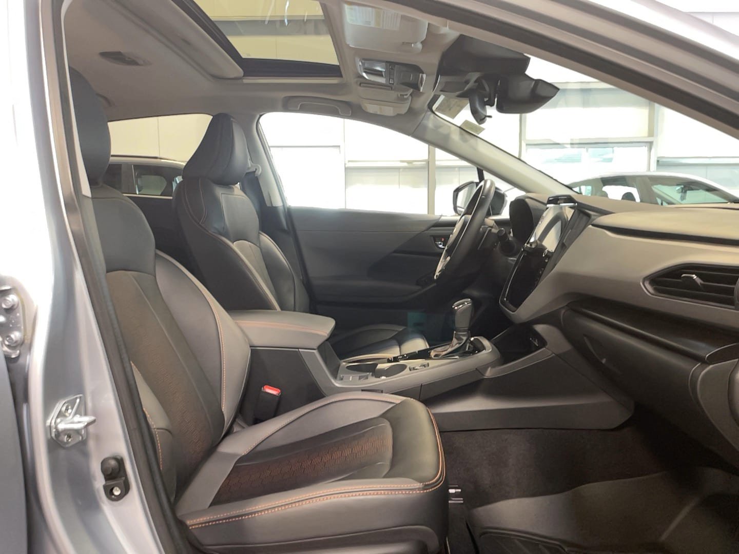 Used 2024 Subaru Crosstrek 2.5i Limited AWD/4WD image 23