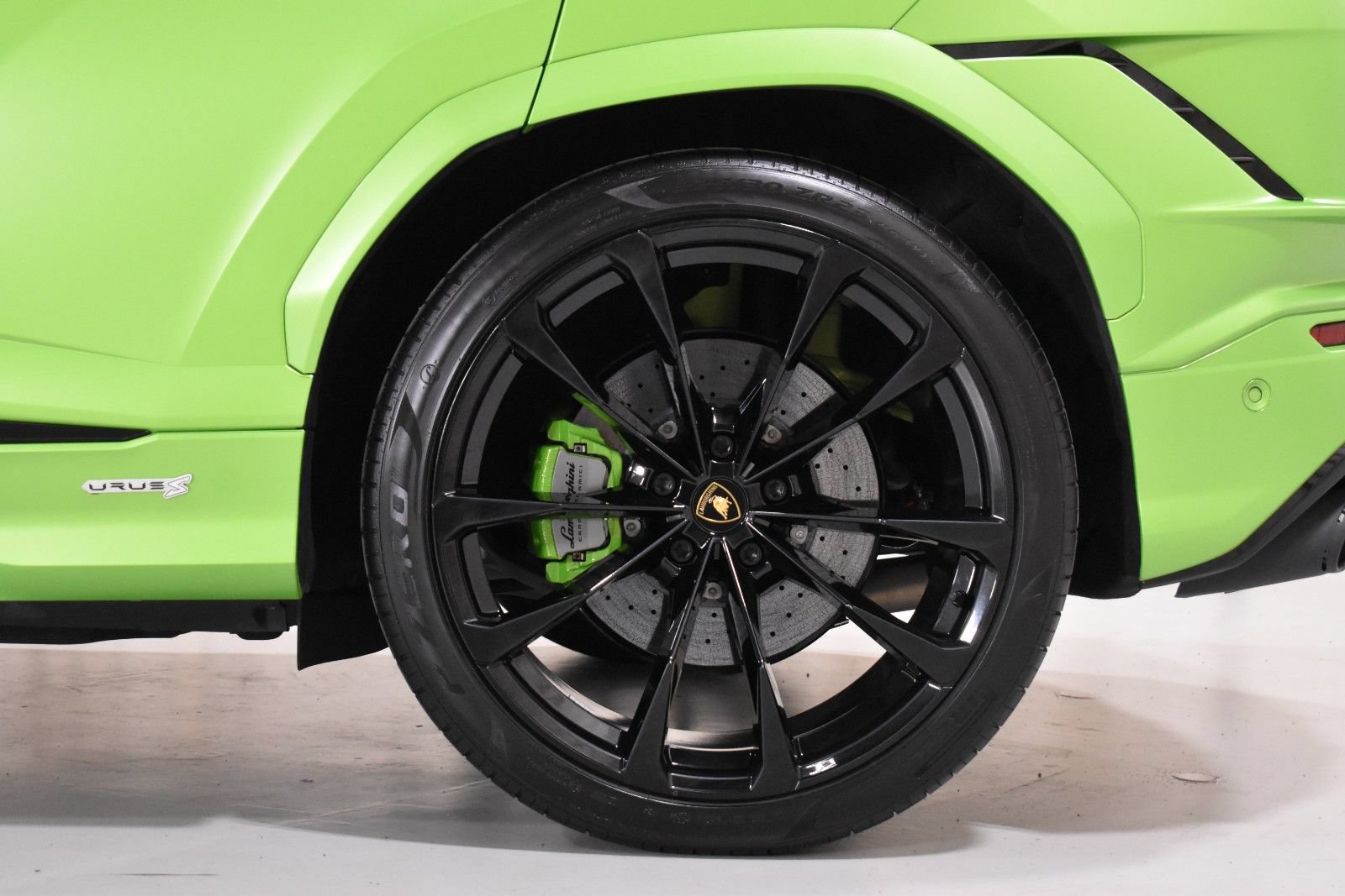 Used 2024 Lamborghini Urus S AWD/4WD image 8