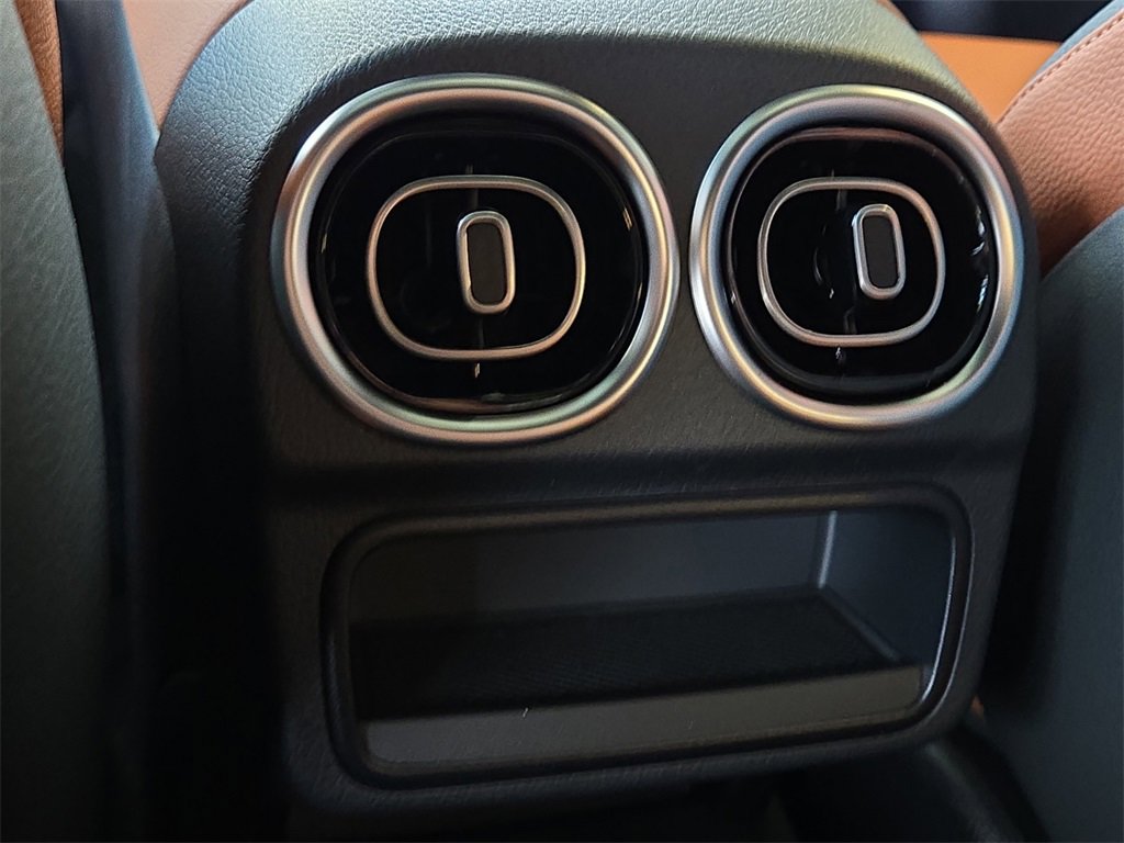 New 2026 Mercedes-Benz C 43 AMG 4MATIC Sedan image 11