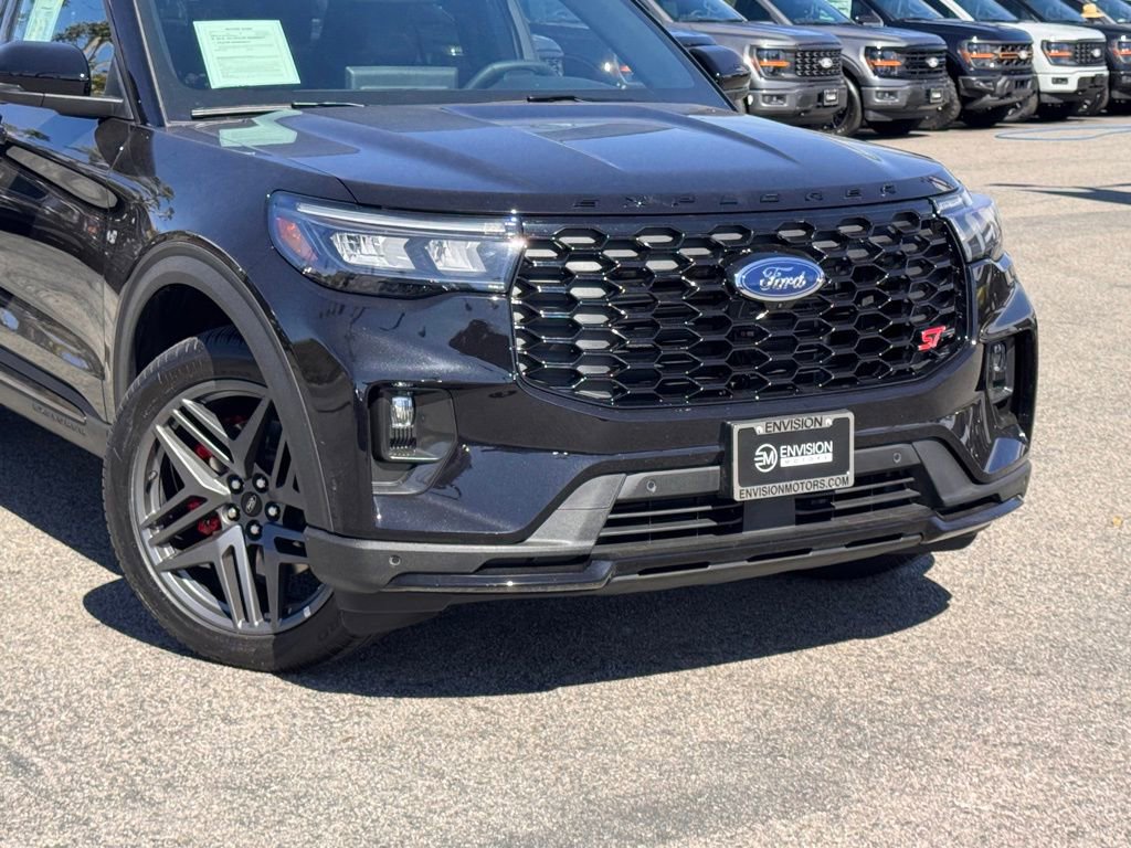 Used 2025 Ford Explorer ST w/ Sun And Sound Package image 3