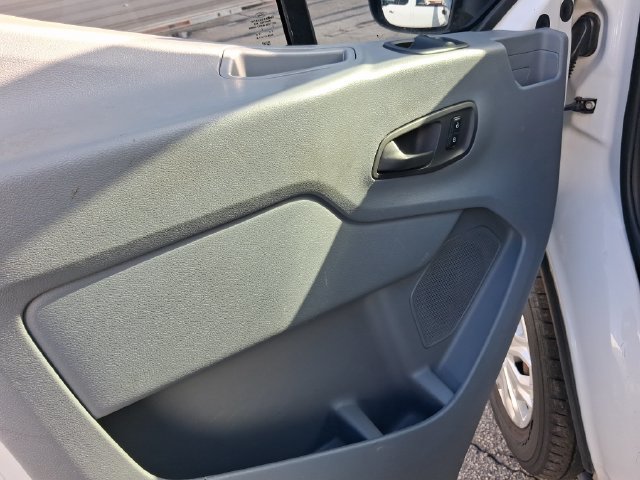 Used 2019 Ford Transit 250 130 Low Roof w/ Exterior Upgrade Package RWD image 11
