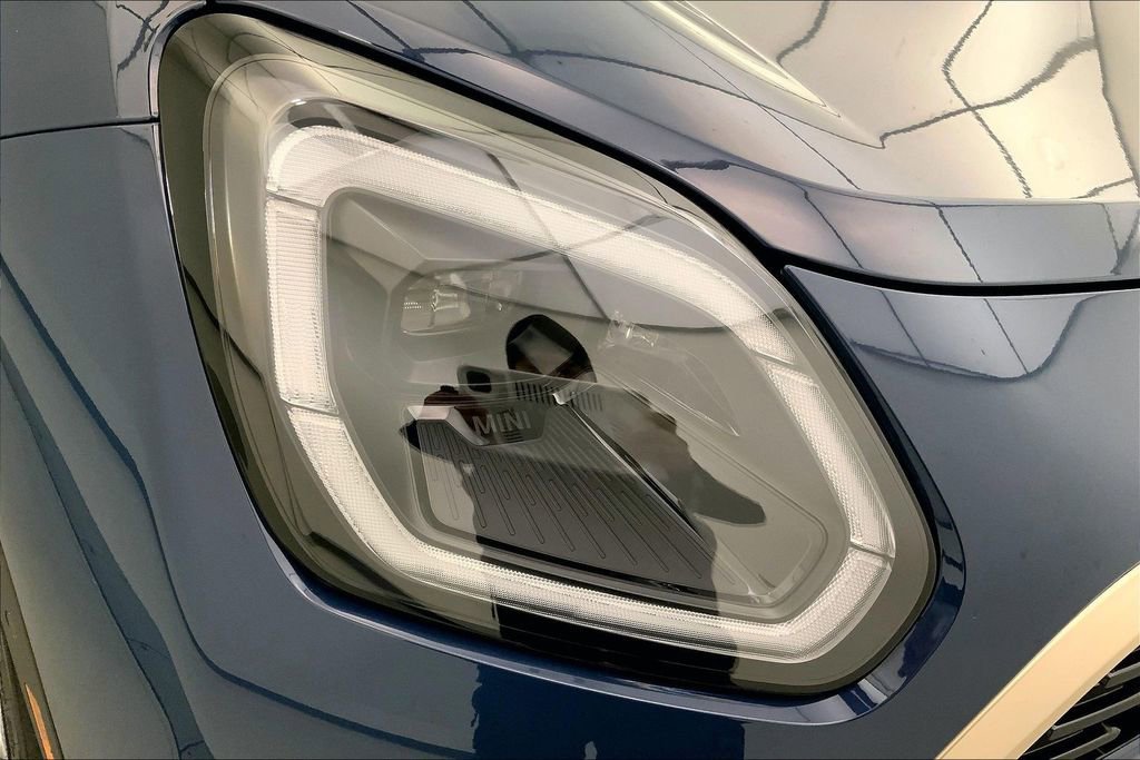 Used 2025 MINI Cooper Countryman S w/ Comfort Package Max image 27