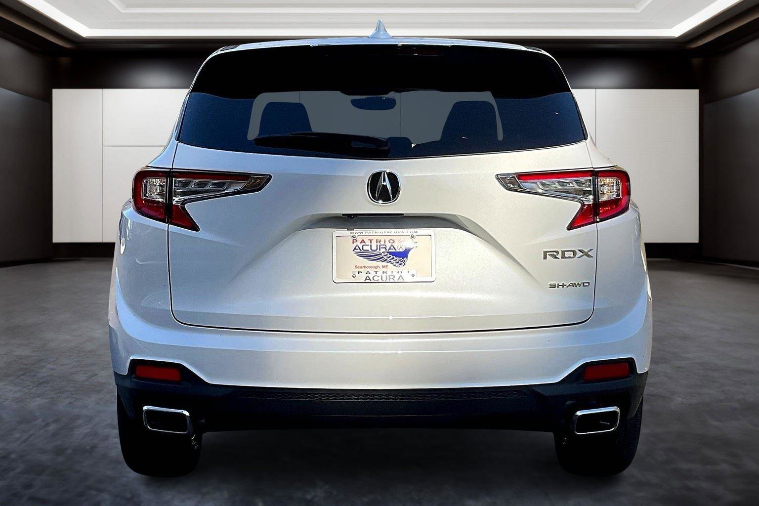 New 2025 Acura RDX SH-AWD image 4