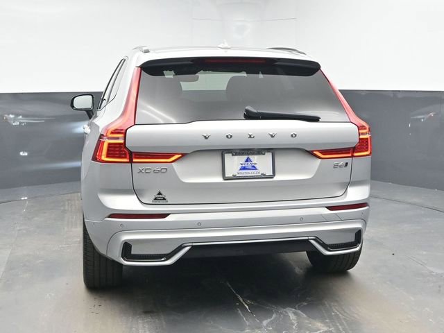 Used 2023 Volvo XC60 B6 Ultimate w/ Climate Package image 7