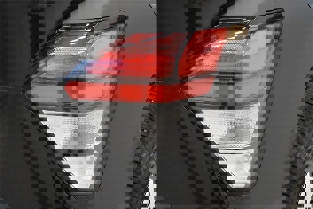 Used 2025 Hyundai Kona SEL image 9