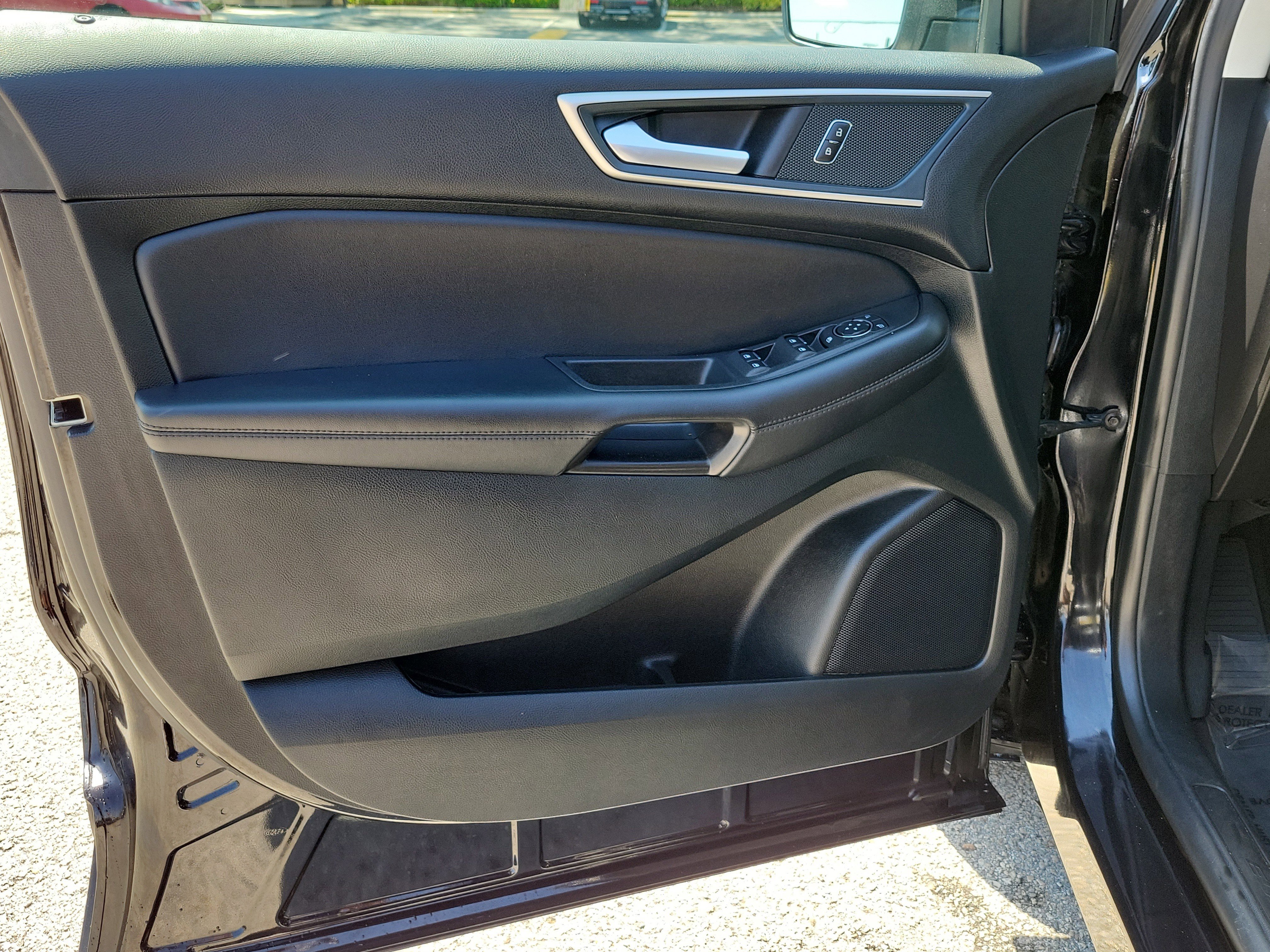 Certified 2024 Ford Edge SEL w/ Convenience Package AWD/4WD image 19