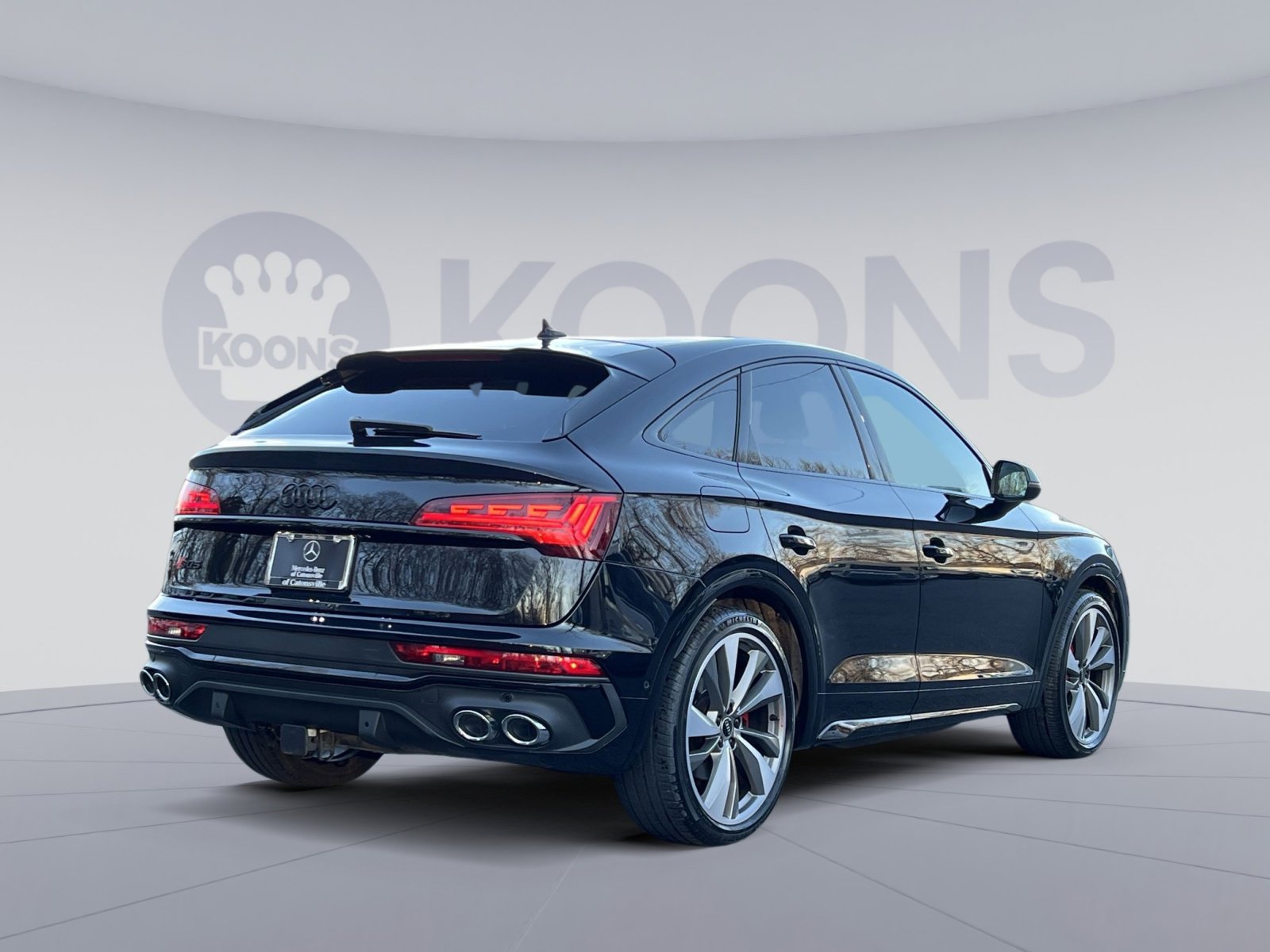 Used 2023 Audi SQ5 Prestige w/ Prestige Package image 5