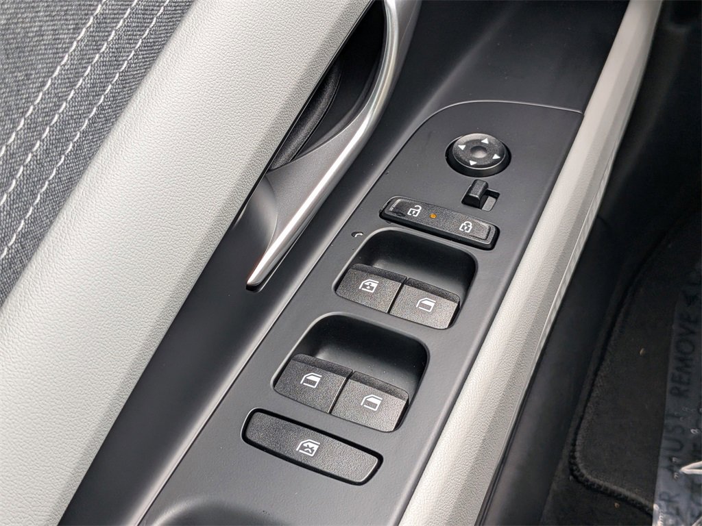 Certified 2025 Hyundai Elantra Limited image 27