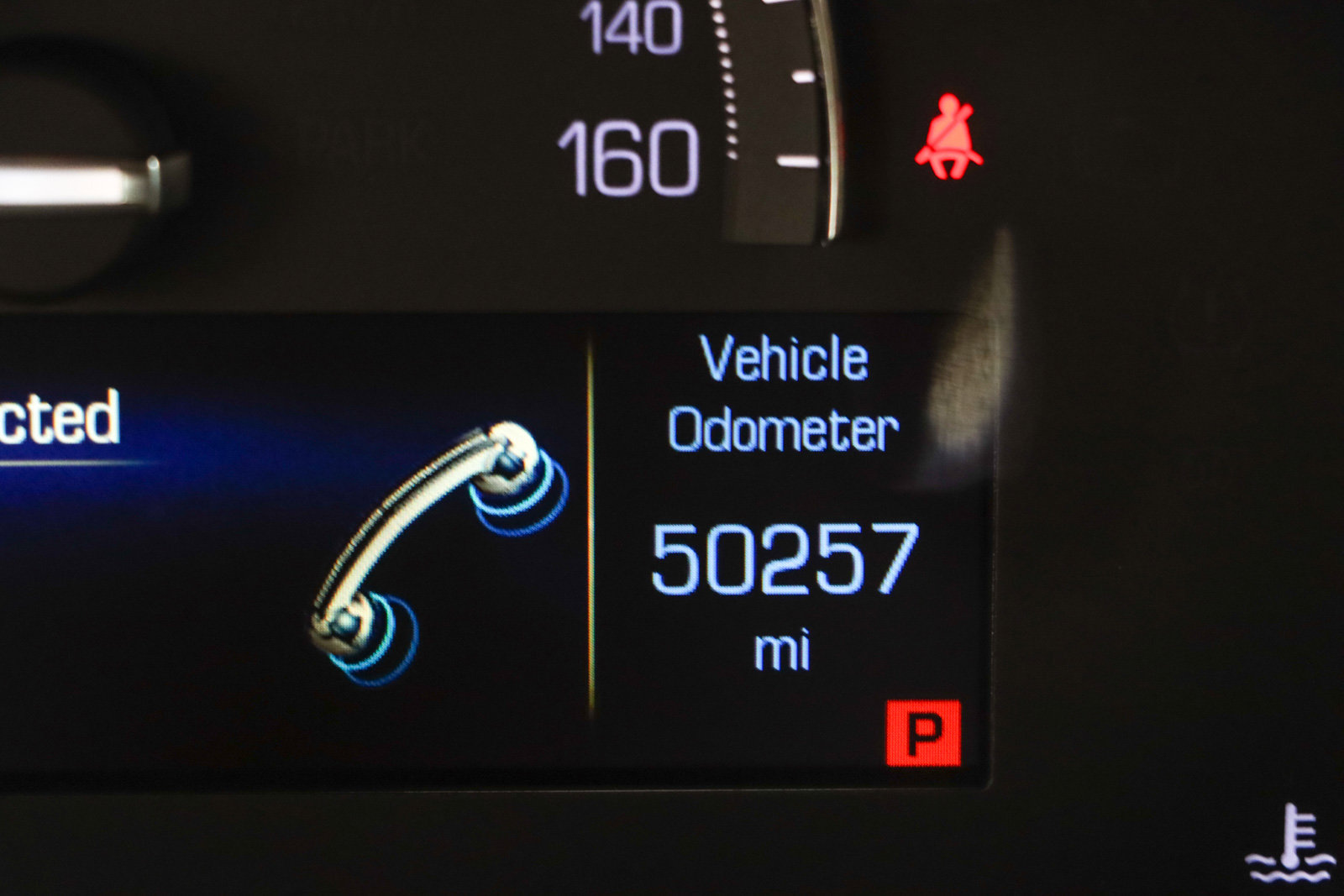 Used 2018 Cadillac XT5 Luxury w/ Driver Awareness Package image 16