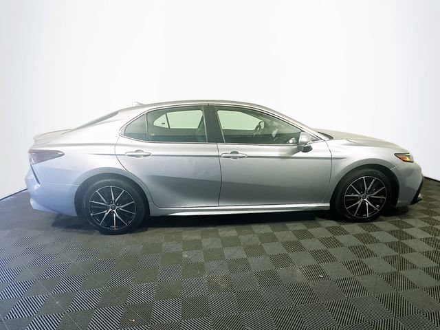 Certified 2023 Toyota Camry SE FWD image 9