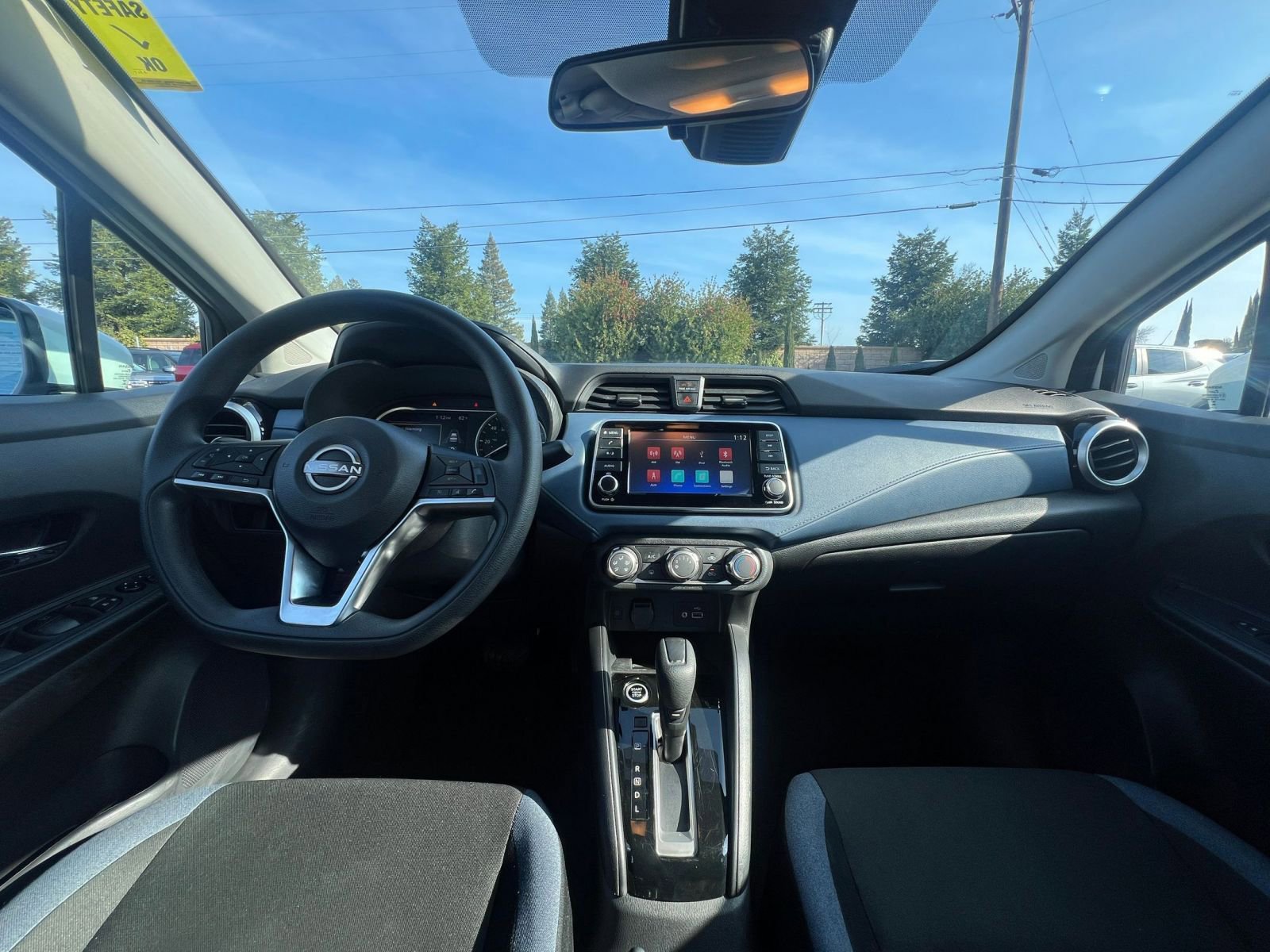 Used 2025 Nissan Versa SV image 28