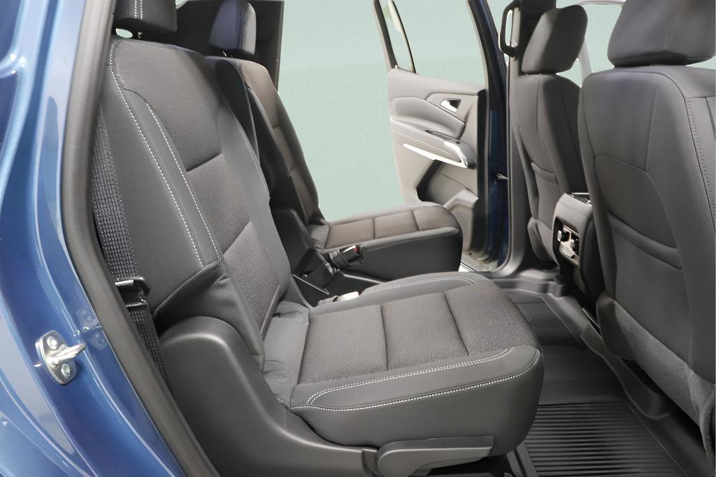 New 2026 Chevrolet Traverse LT w/ Driver Confidence Package image 30