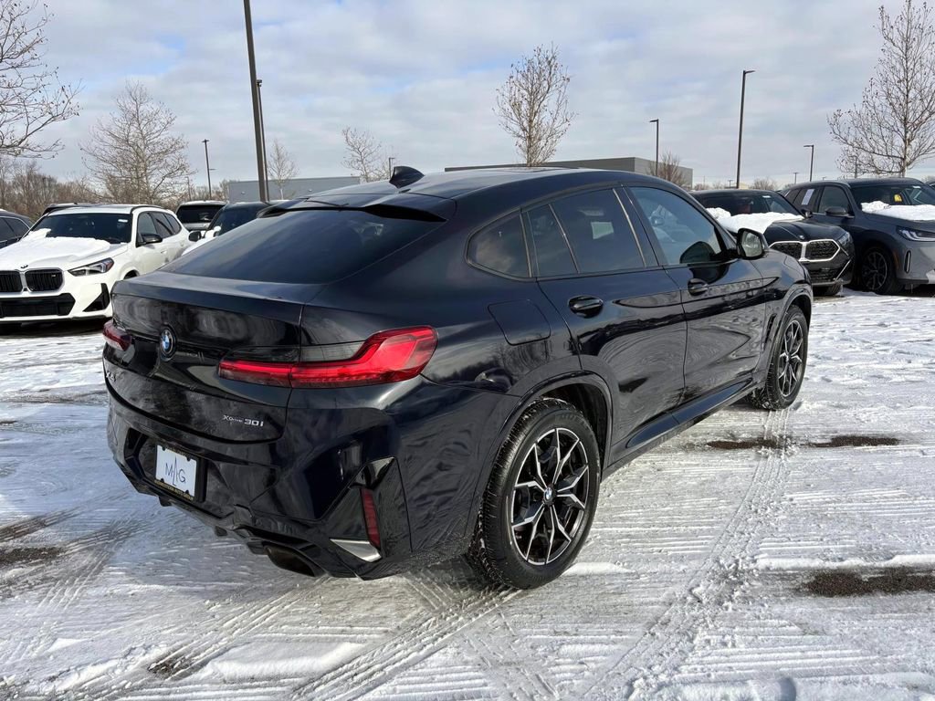 Certified 2023 BMW X4 xDrive30i w/ M Sport Package image 7