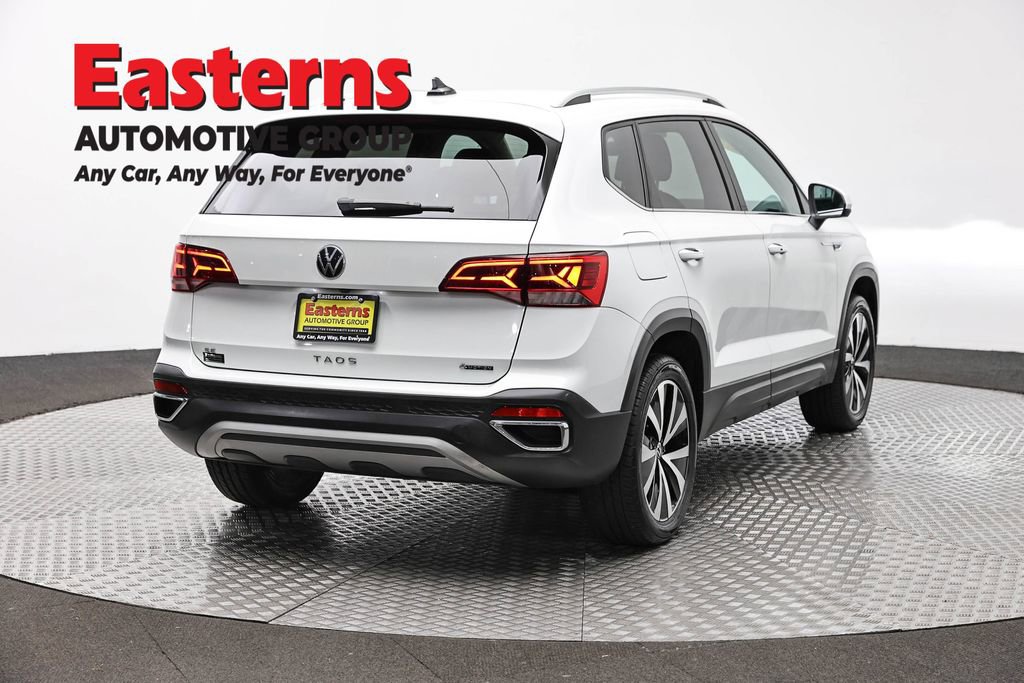 Used 2022 Volkswagen Taos SE AWD/4WD image 5