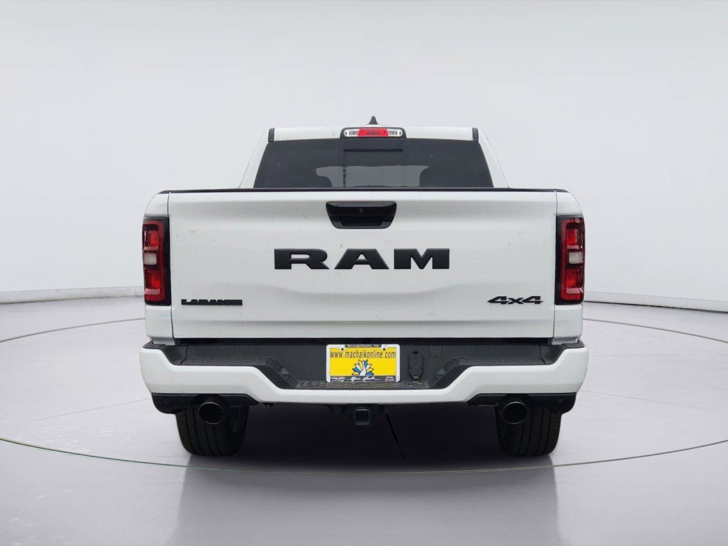 New 2026 RAM 1500 Laramie w/ Night Edition AWD/4WD image 4