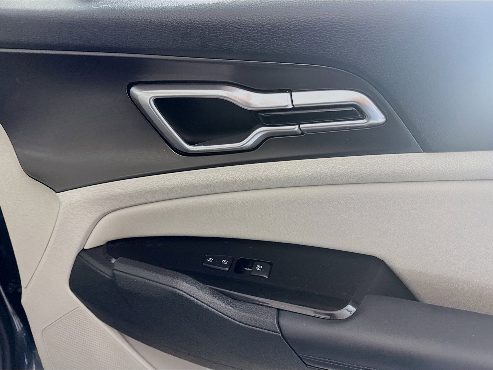 Used 2023 Kia Sportage EX FWD image 31