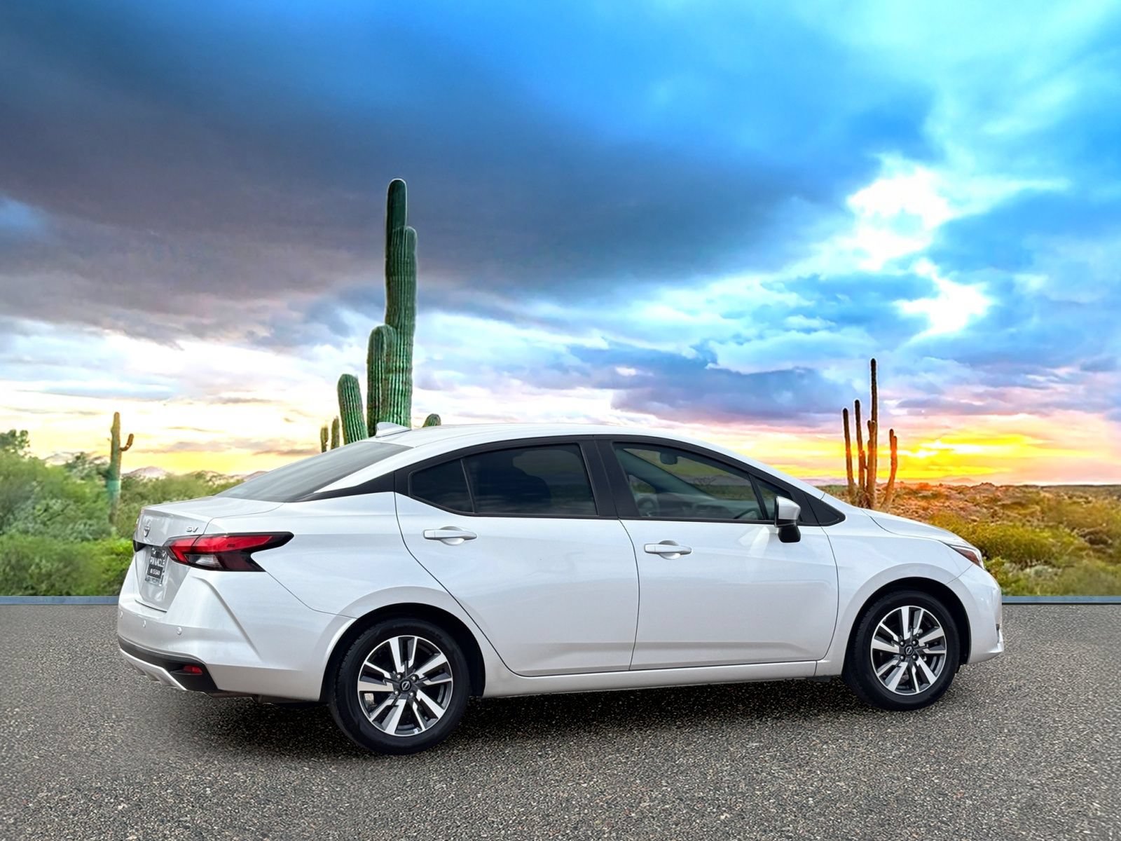 Certified 2023 Nissan Versa SV FWD image 5
