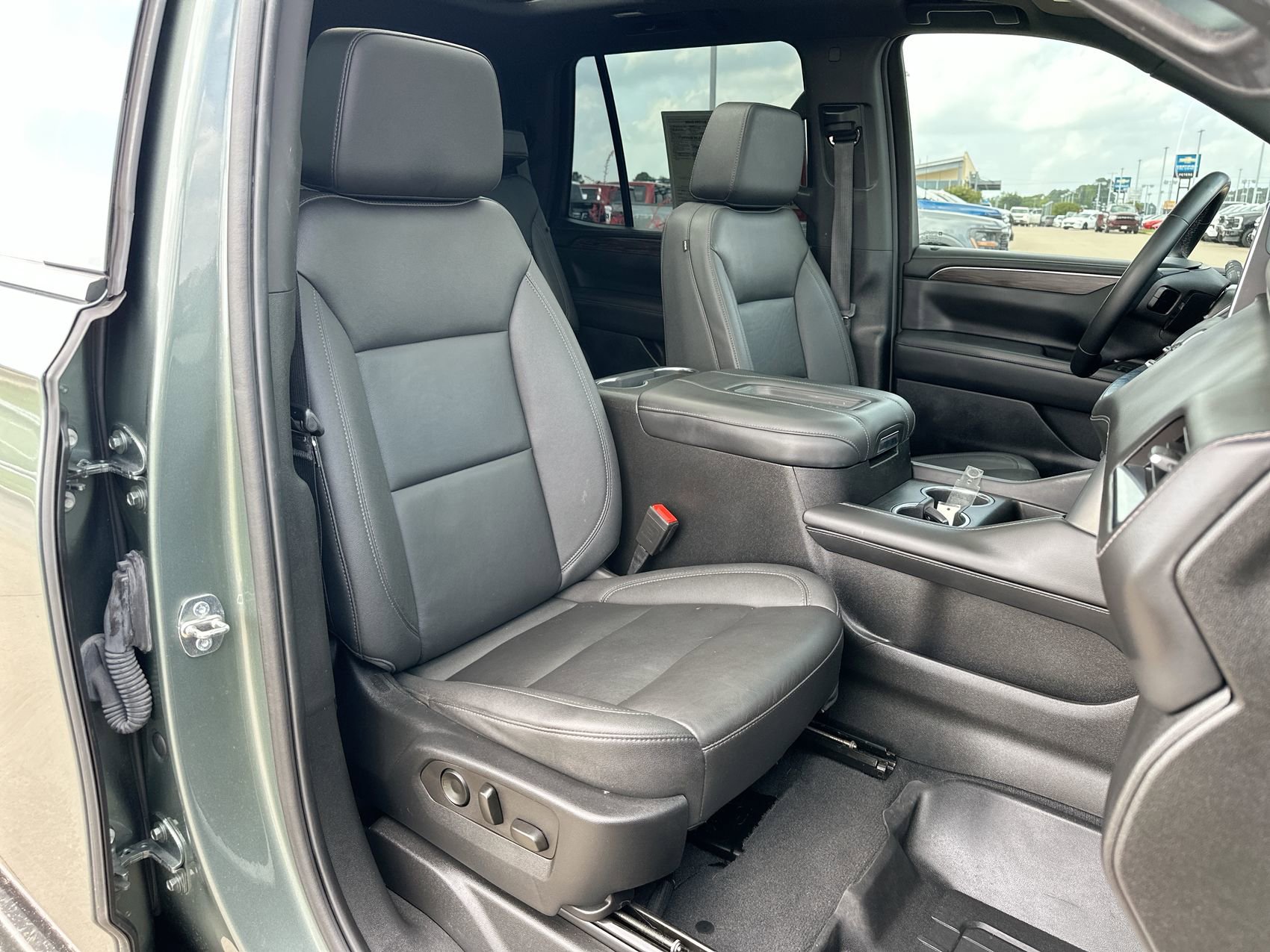 Used 2023 Chevrolet Tahoe LT w/ Max Trailering Package AWD/4WD image 27