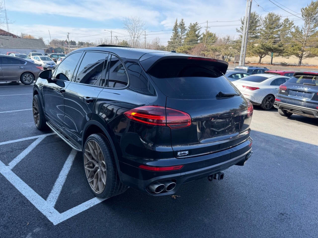 Used 2016 Porsche Cayenne S AWD/4WD image 8