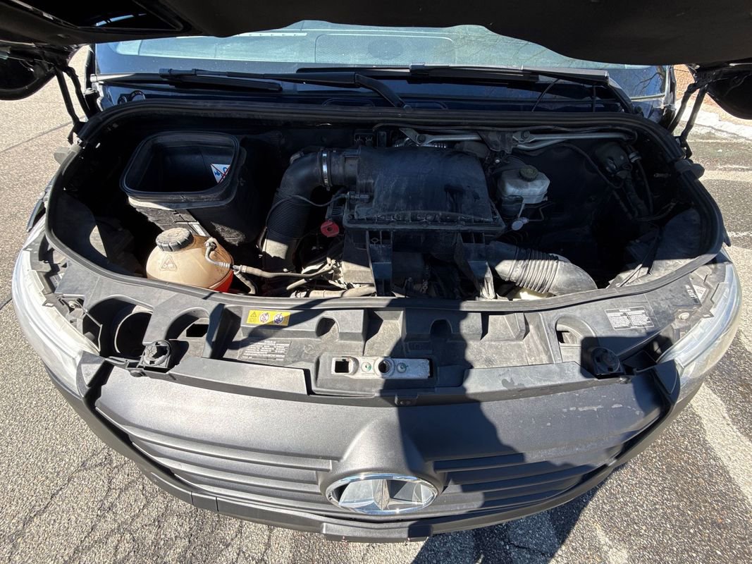 Used 2019 Mercedes-Benz Sprinter 2500 w/ Driver Convenience Package image 36