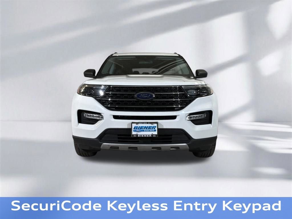 Used 2022 Ford Explorer XLT w/ Equipment Group 202A image 23