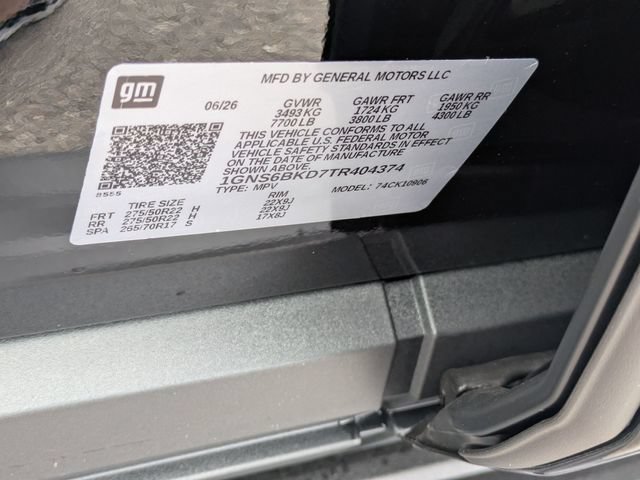 New 2026 Chevrolet Suburban LS w/ Max Trailering Package AWD/4WD image 41