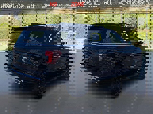 Certified 2023 Ford Expedition Timberline image 5