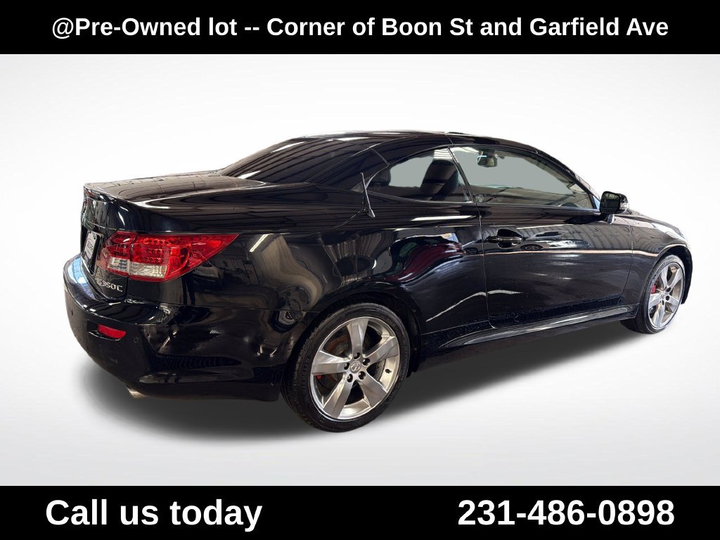 Used 2010 Lexus IS 350C w/ Luxury Pkg RWD image 5