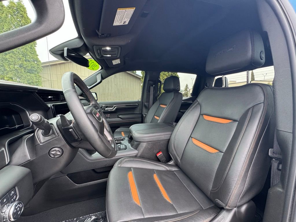 Used 2023 GMC Sierra 1500 AT4 image 24