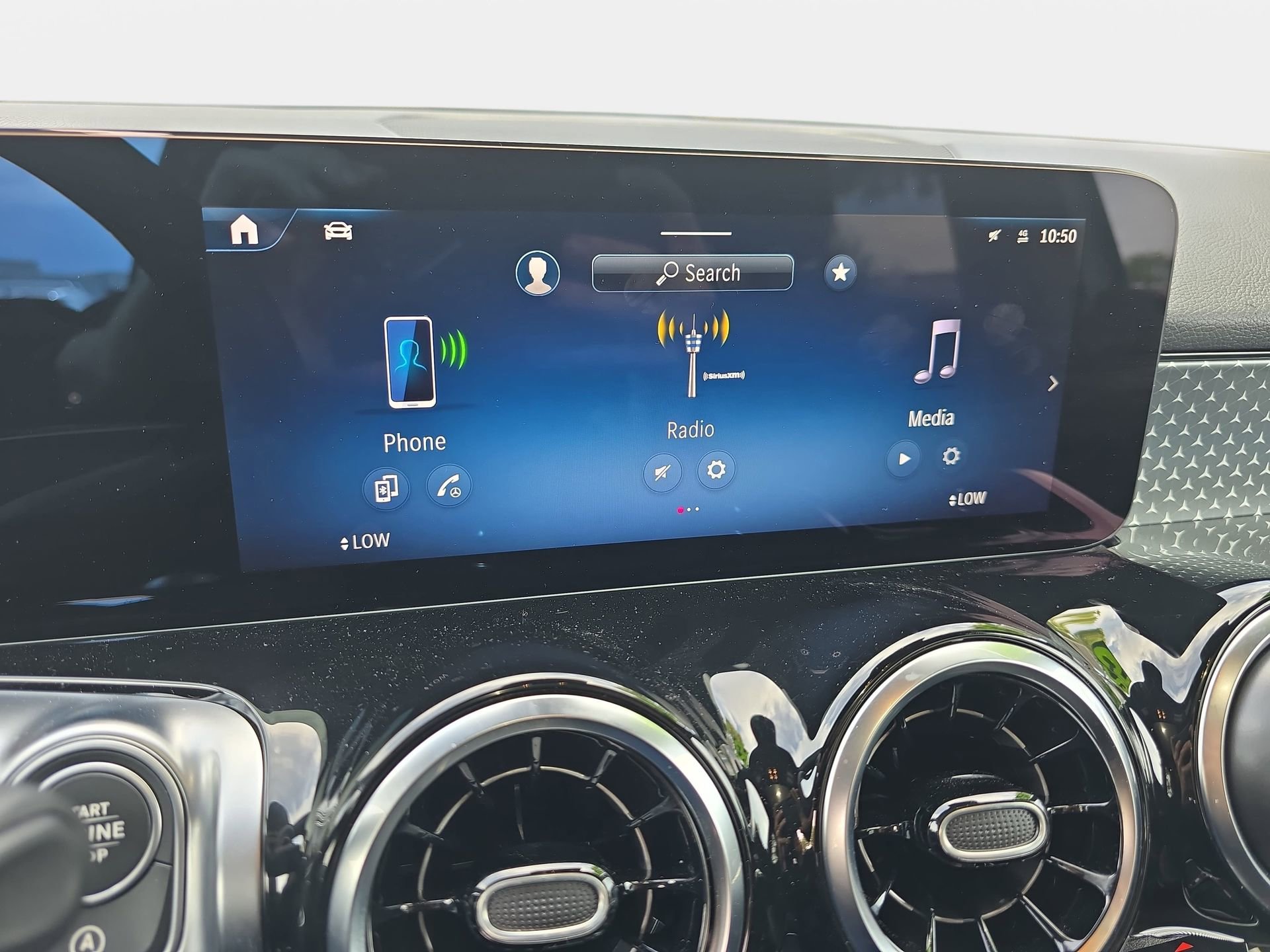 Used 2025 Mercedes-Benz GLB 250 image 21