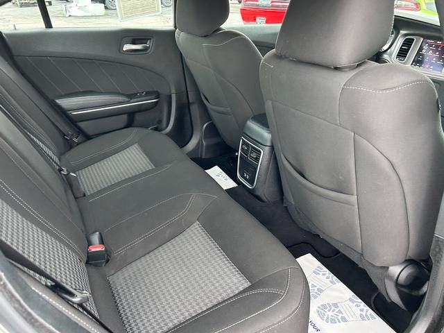 Used 2023 Dodge Charger SXT image 28