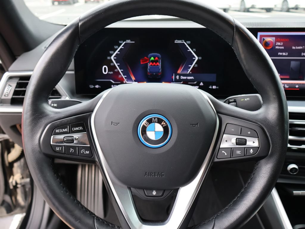 Used 2024 BMW i4 eDrive35 w/ Premium Package RWD image 32