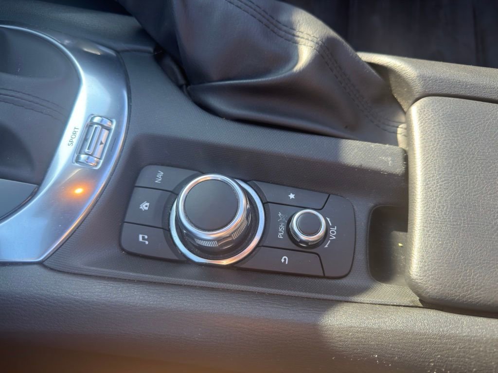 Used 2018 FIAT 124 Spider Abarth w/ Convenience Group image 28