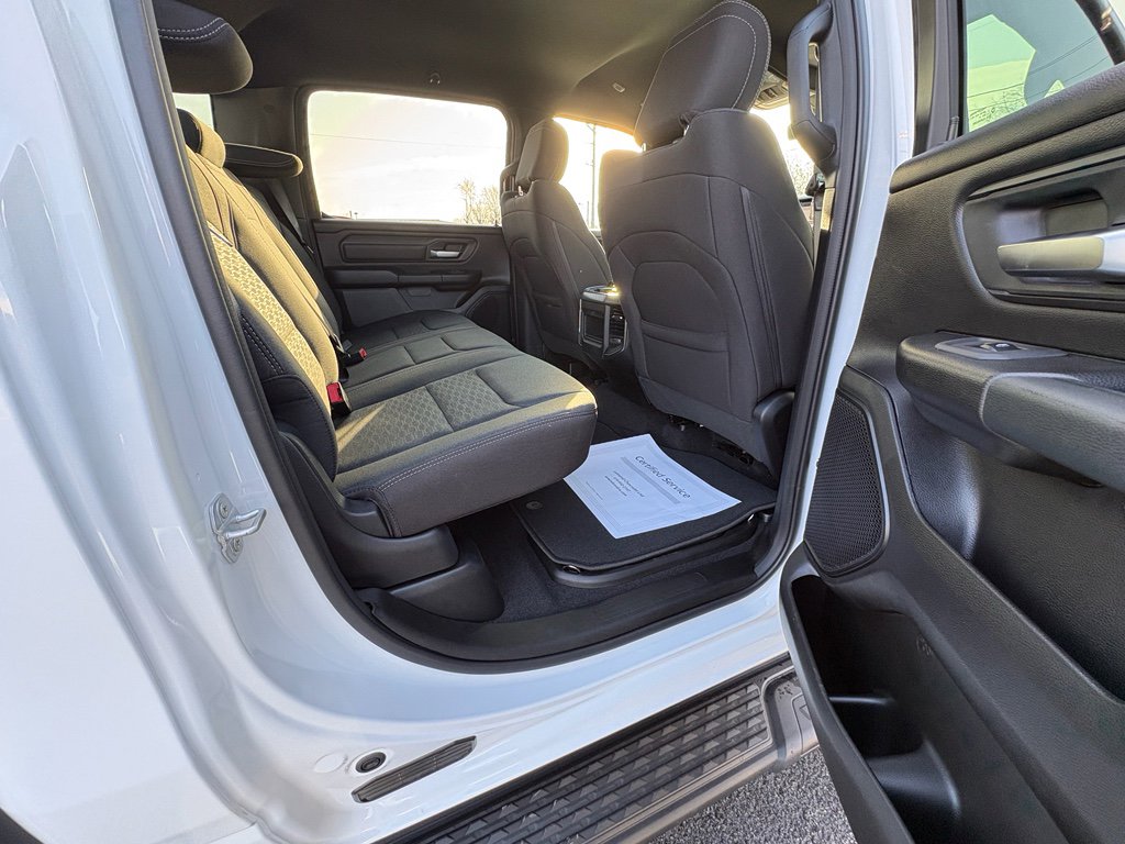 New 2026 RAM 1500 Express image 29